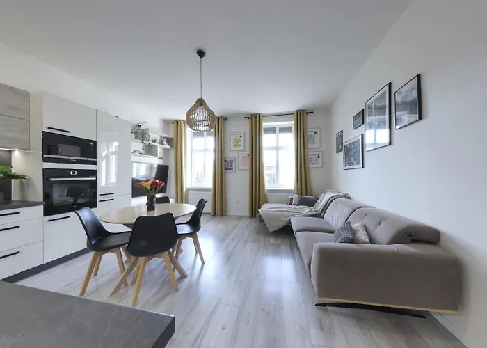 Lovely 2-bedroom In Centre Of