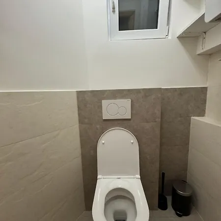 Lovely 2-bedroom In Centre Of