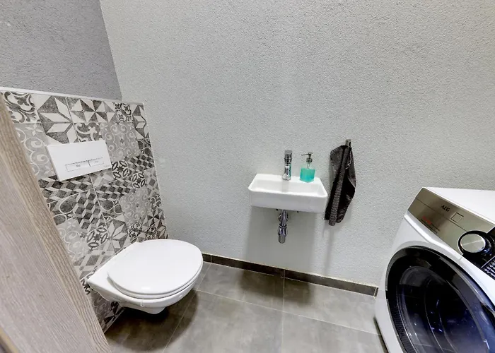 Lovely 2-bedroom In Centre Of