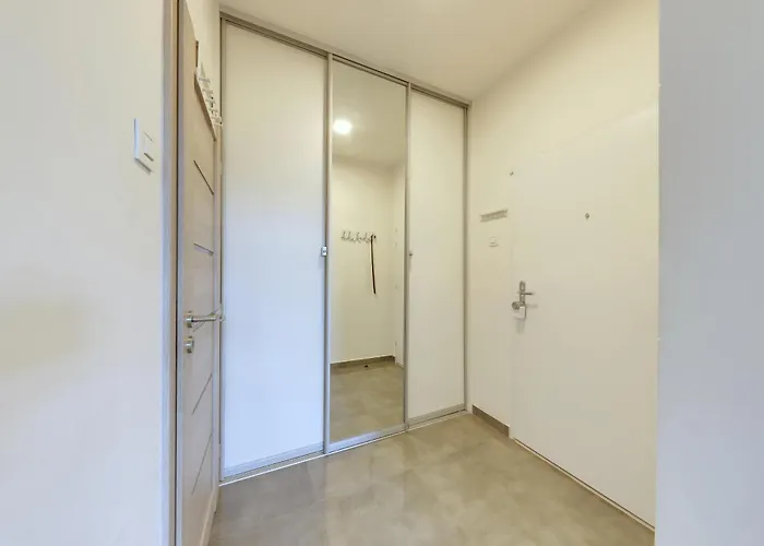 Apartmán Lovely 2-bedroom In Centre Of *